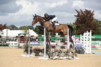 The Equitop GLME Senior Foxhunter Masters goes to Lucy Townley and Billy Nikon